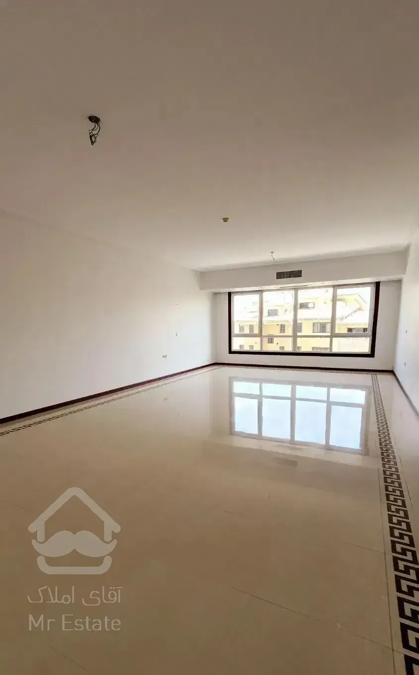 140متر3خوابه  سرایدار خوش قیمت سعادت آباد