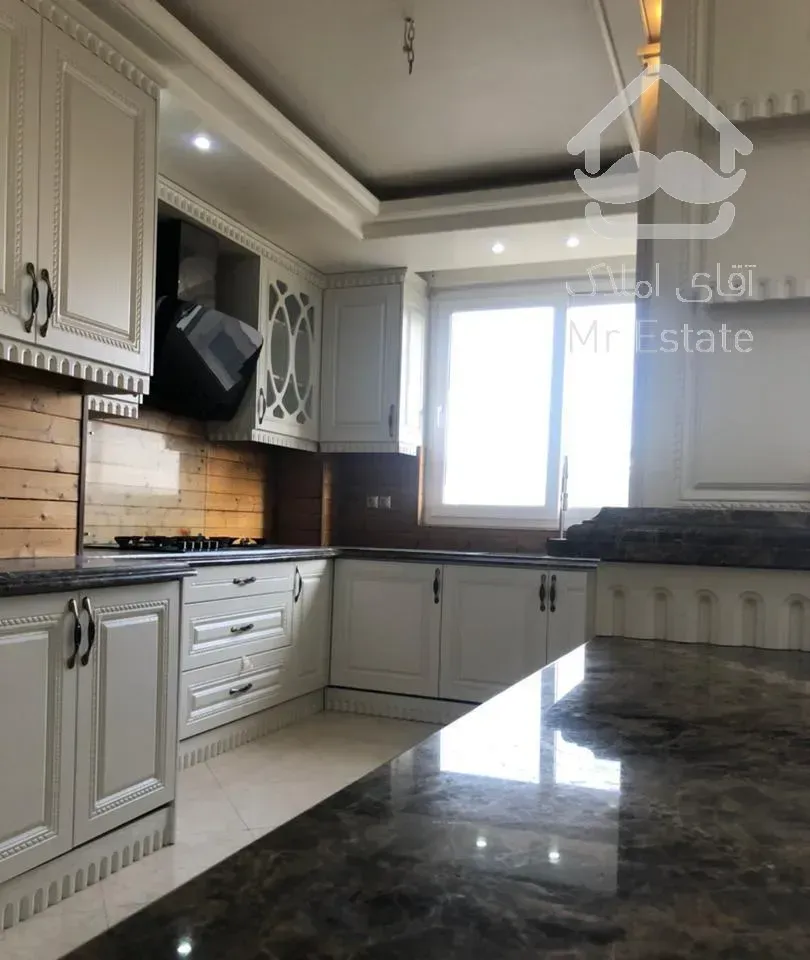 ۱۳۸ متر ۲ پارکینگ/طبقه ۴/ ۶ساله