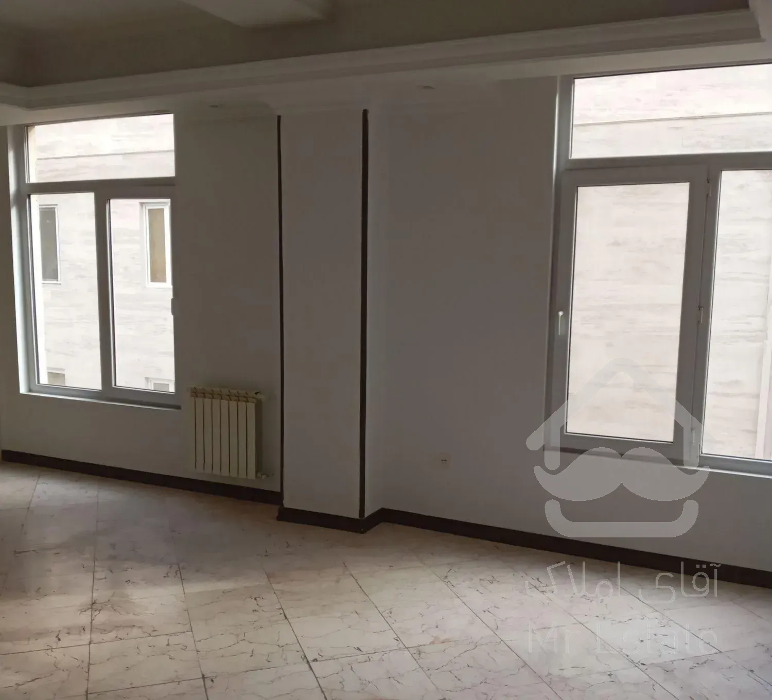 ۵۵متر باکس پونک فول سالن پرده خور تراورتن