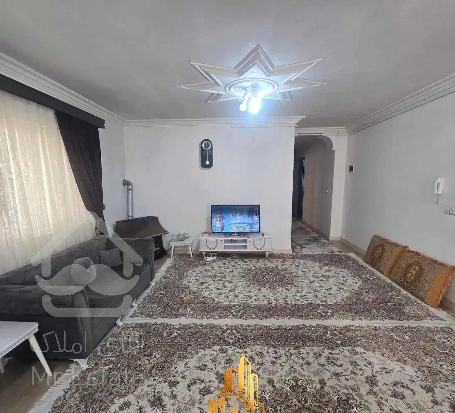 املاک قصرشهر // آپارتمان ۹۰ متری // افتخاری