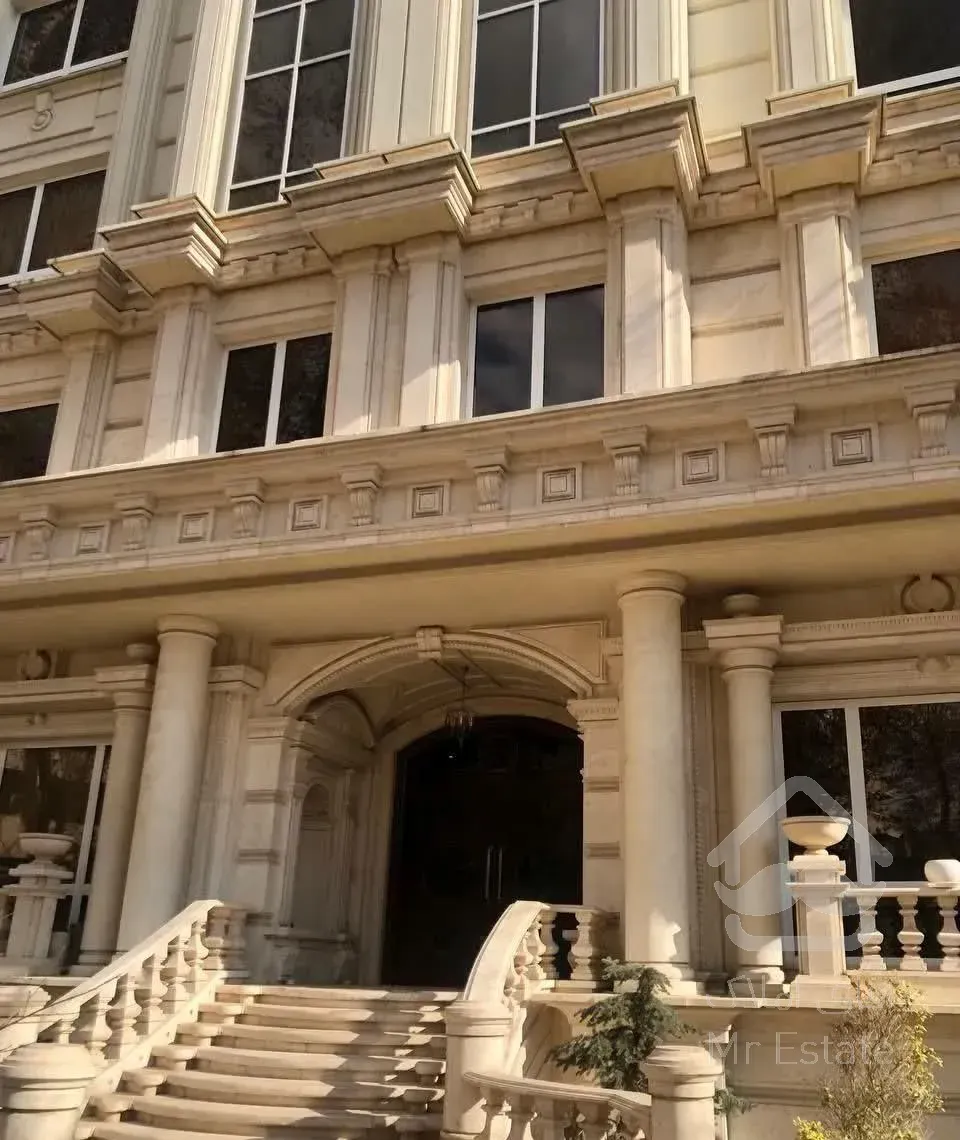 ۱۷۲متری/فول امکانات/ تابلوخور