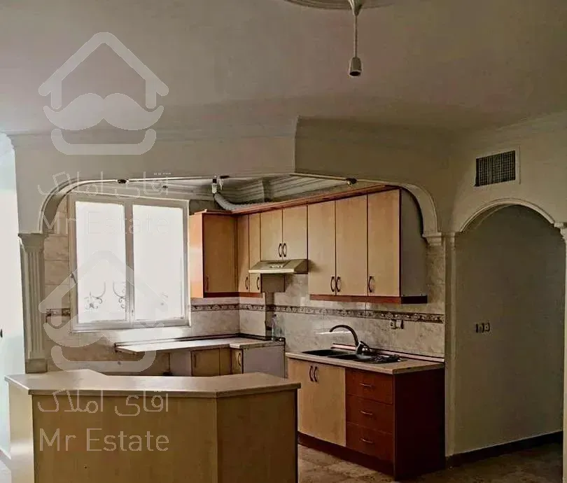 اپارتمان ۸۳ متری  اجاره میدان حسن اباد منیریه