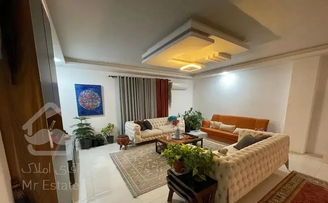 خیریان شمالی واحد۱۰۰متری دوخوابه شیک وتمیز