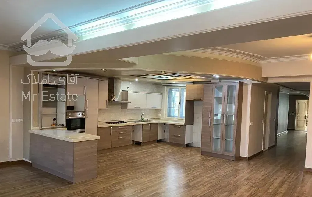 آپارتمان ۱۹۷ متر ۳ خوابه فول امکانات