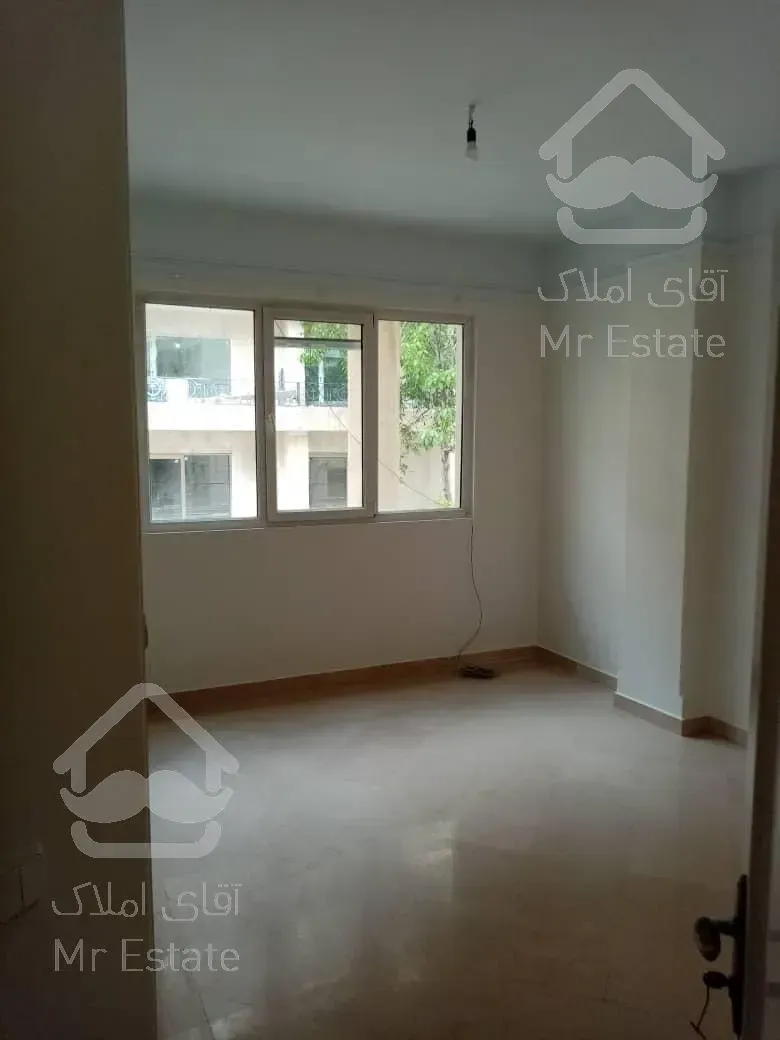 اجاره و رهن آپارتمان زعفرانیه 220  متر شیک