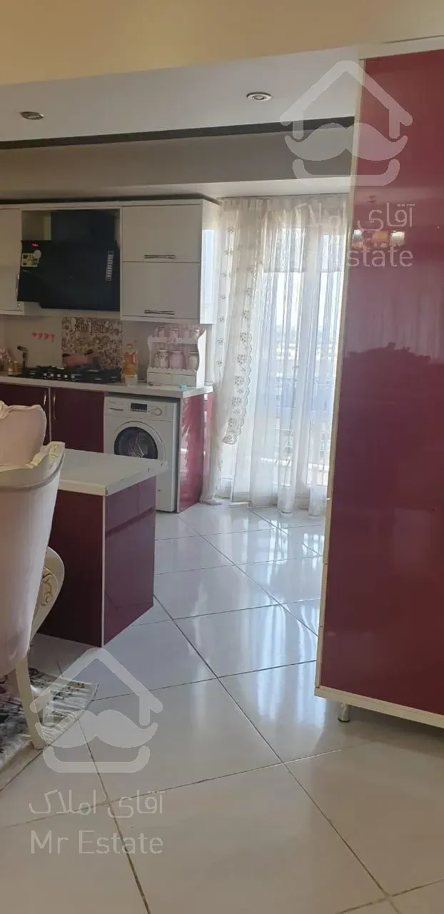 آپارتمان ۱۱۰ متری/۲خوابه/اباذر /فول امکانات