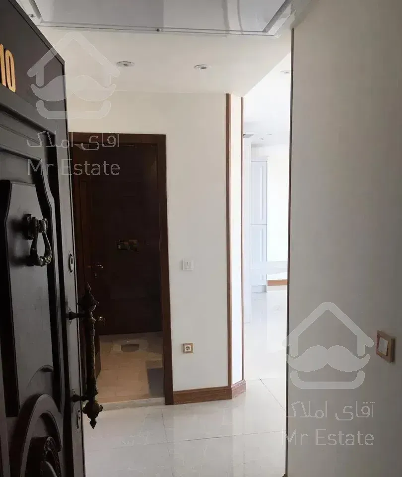 آپارتمان/110 متر /دو خواب نوساز /ظفر