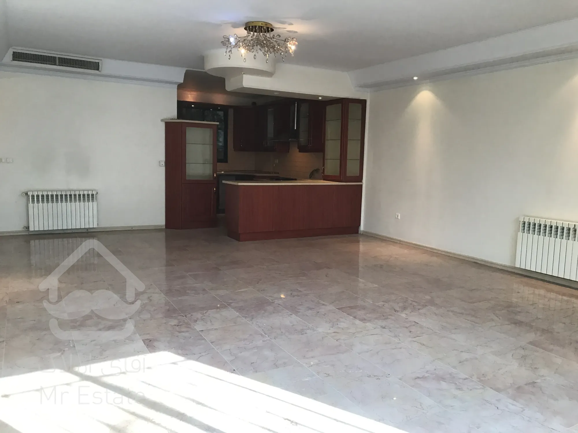 فروش آپارتمان ۱۲۶ متر ۳ خواب قیطریه نور جنوب