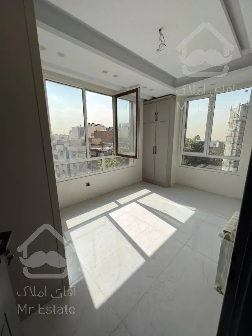 ۴۰۰۰متر سند اداری ارژانتین