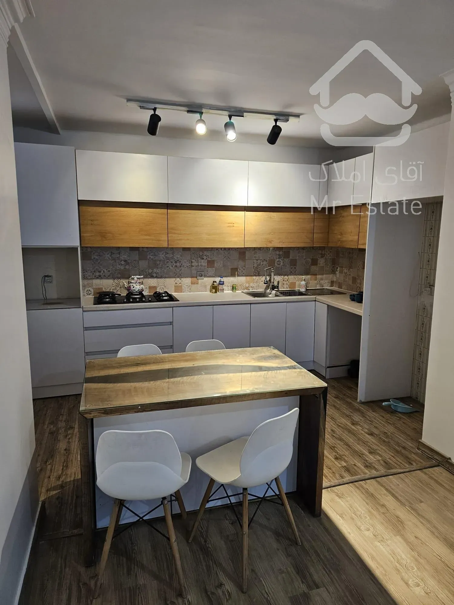 105متر ۲خواب غرق نور