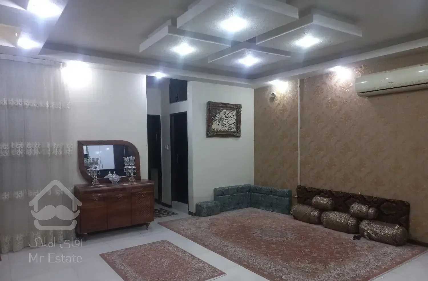 رهن واحد کیانشهر خیابان لاله