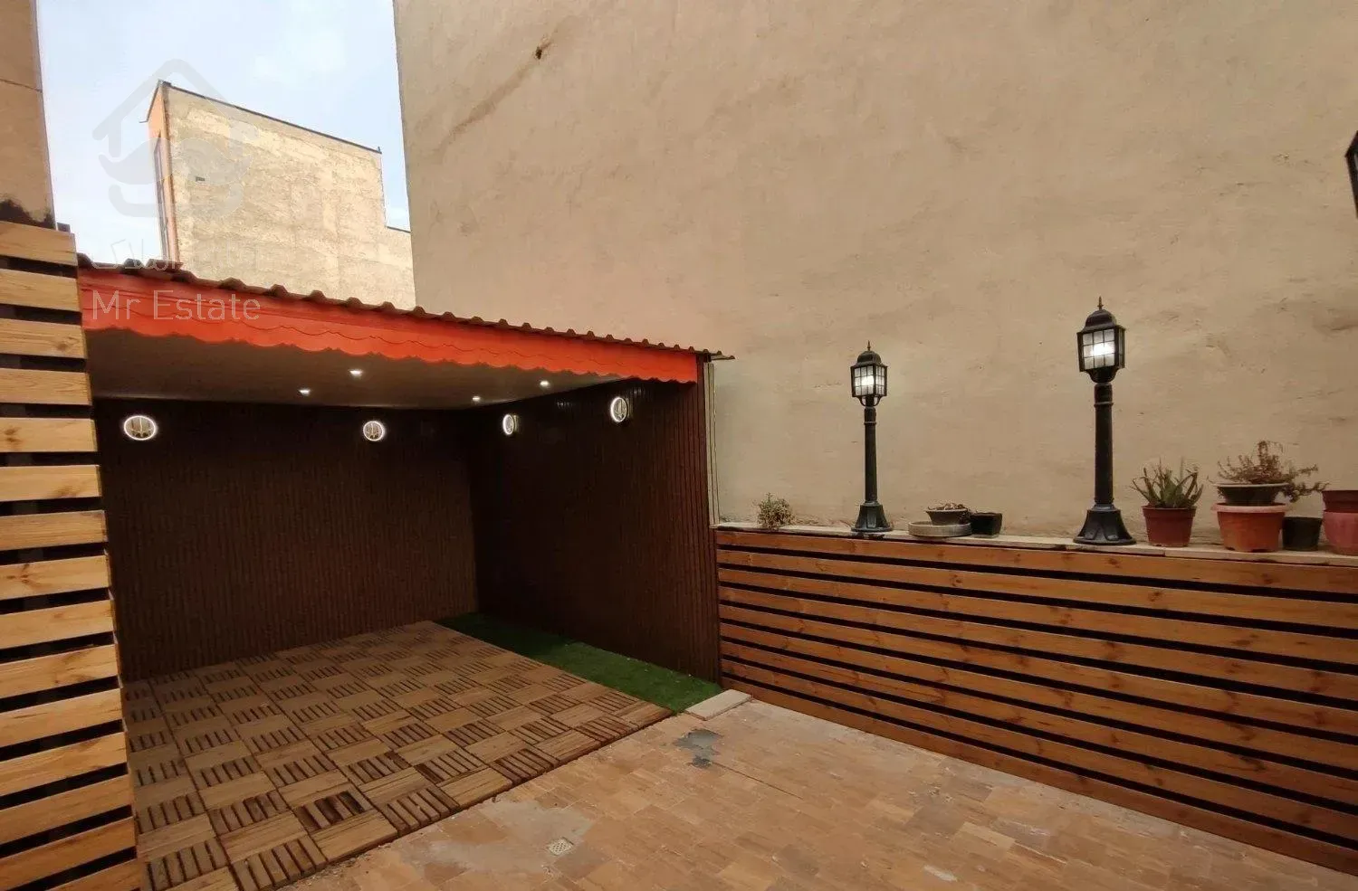 61متر دوخواب پارکینگ اختصاصی/40متر حیاط اختصاصی