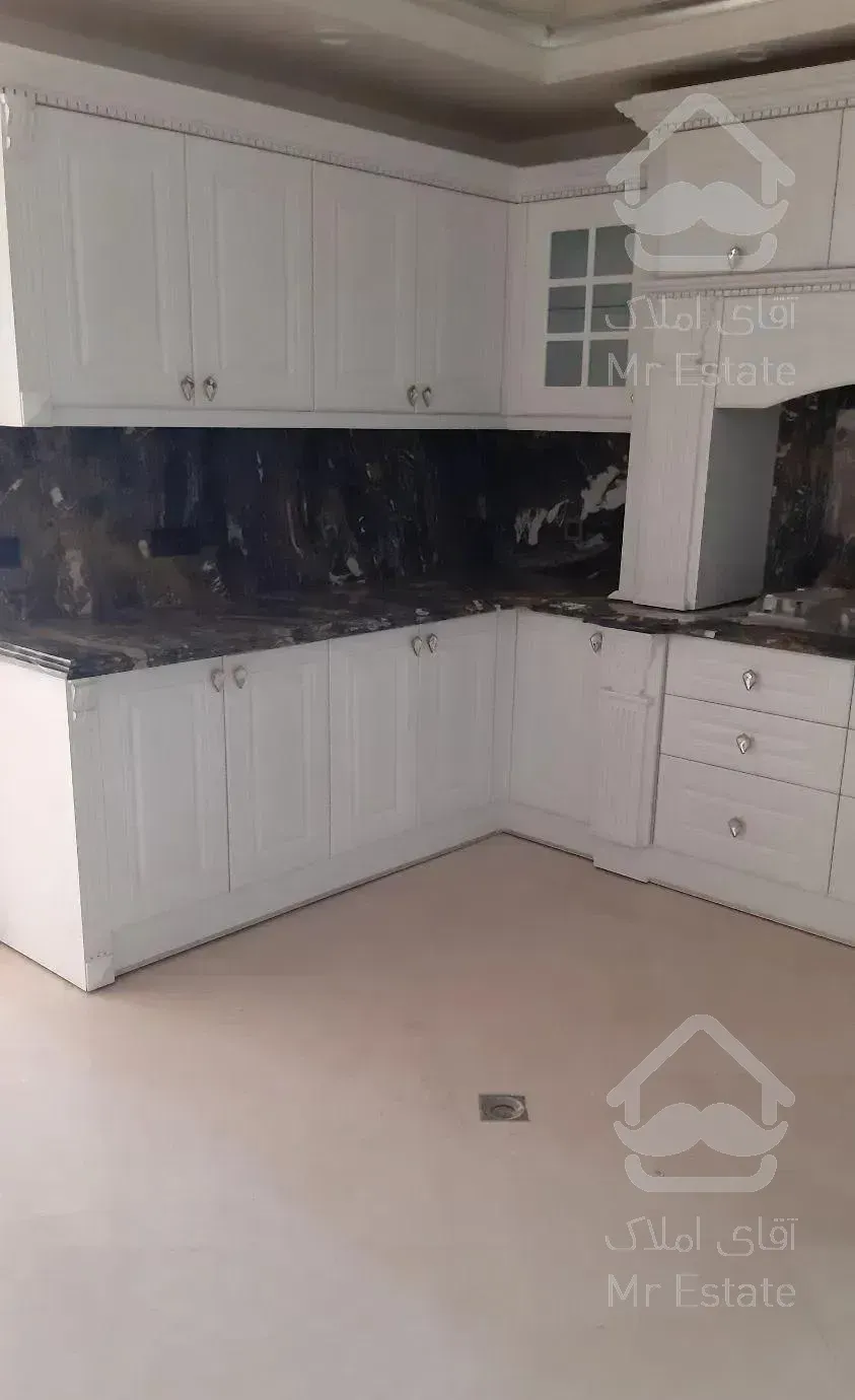 آپارتمان ۱۸۵ متری در اقدسیه ازگل