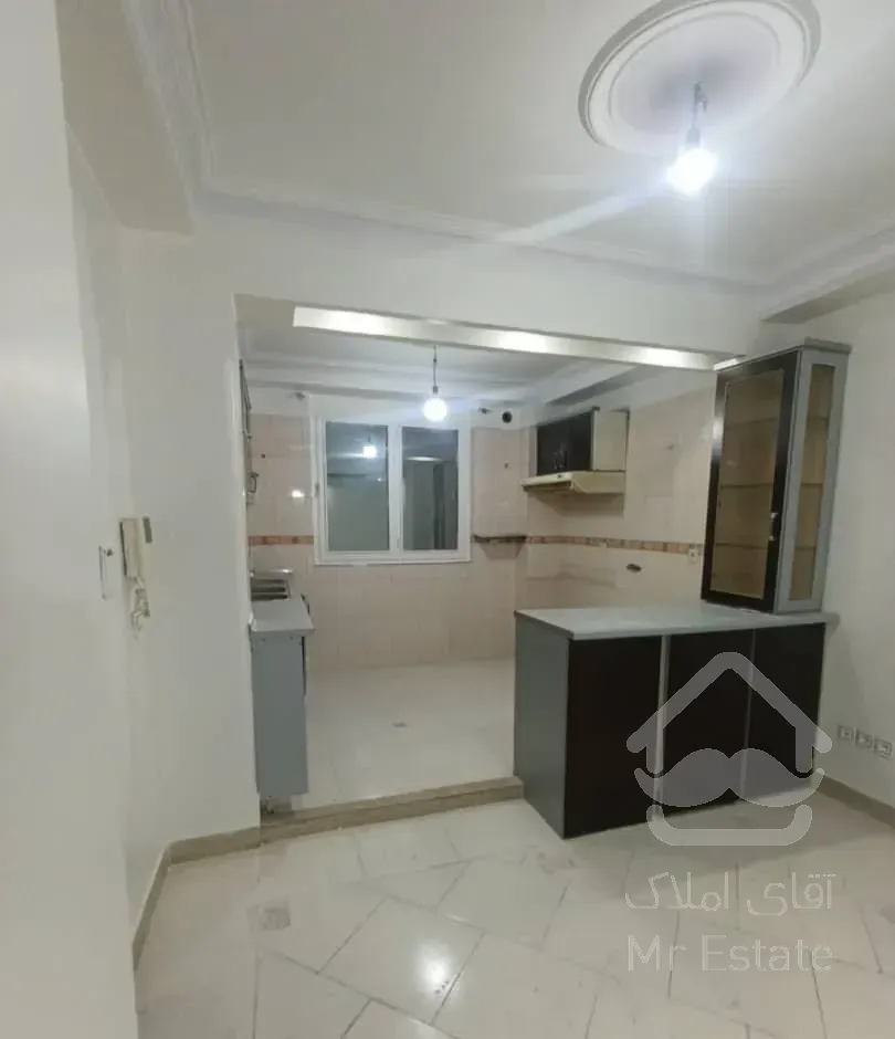 43متر /آسانسور دار /فول بازسازی/ آماده تخلیه