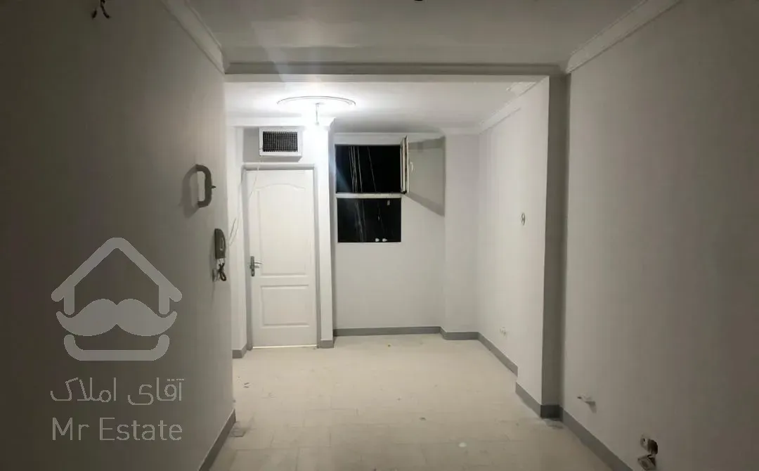 اجاره آپارتمان ۴۵ متری ۱ خوابه طبقه ۴ در اتابک