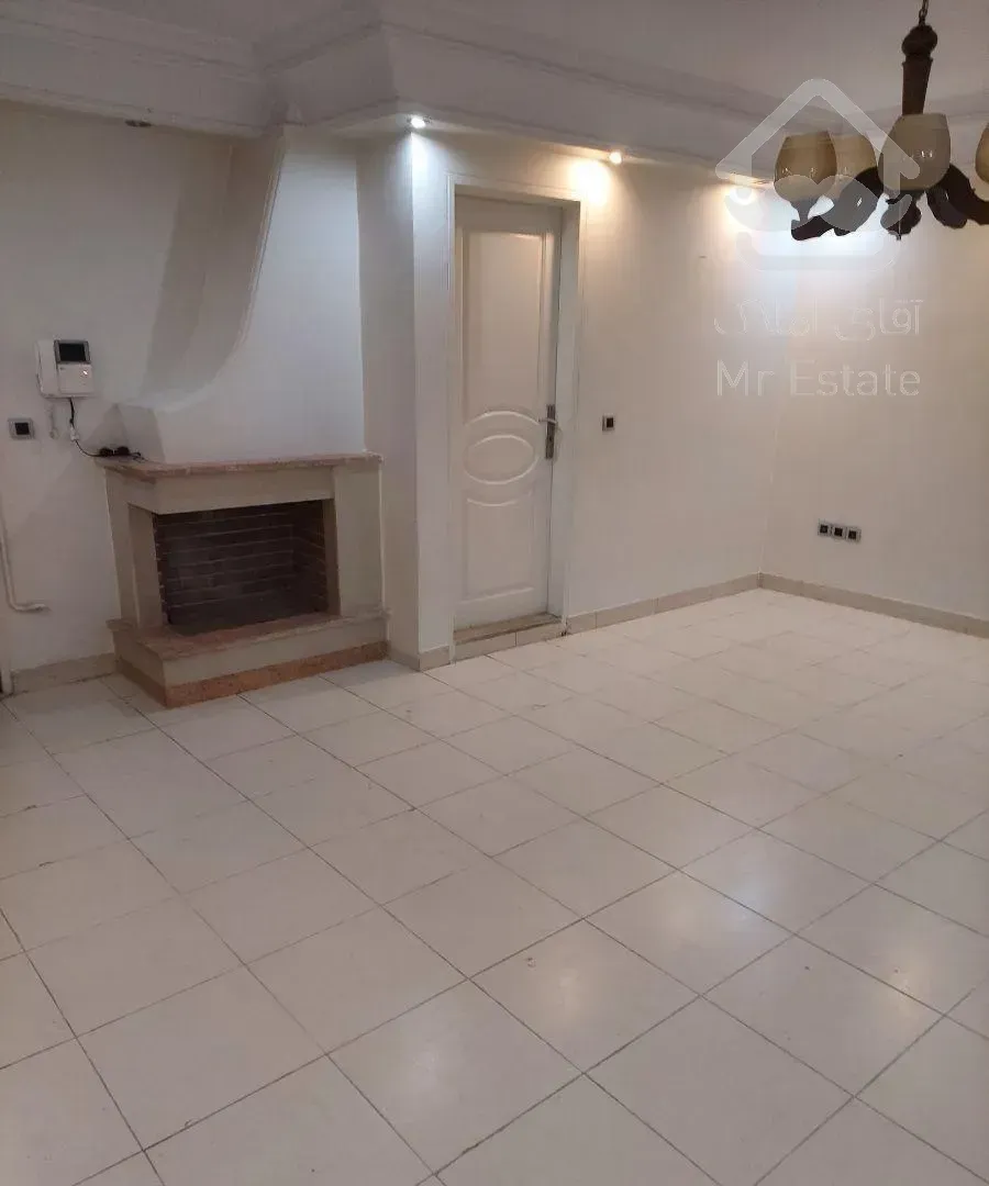 63 متری فول امکانات خوش نقشه