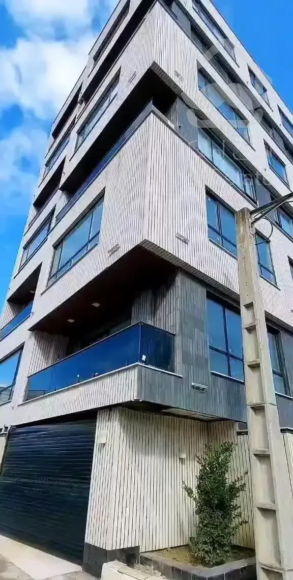 آپارتمان ۳ خ طالقانی ویو معرکه تراس خوش پلن صفر