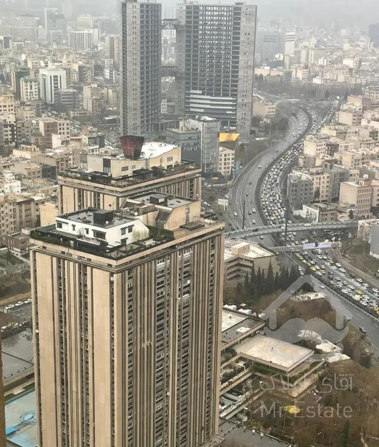 ۴۷۰متر برج بین المللی تهران