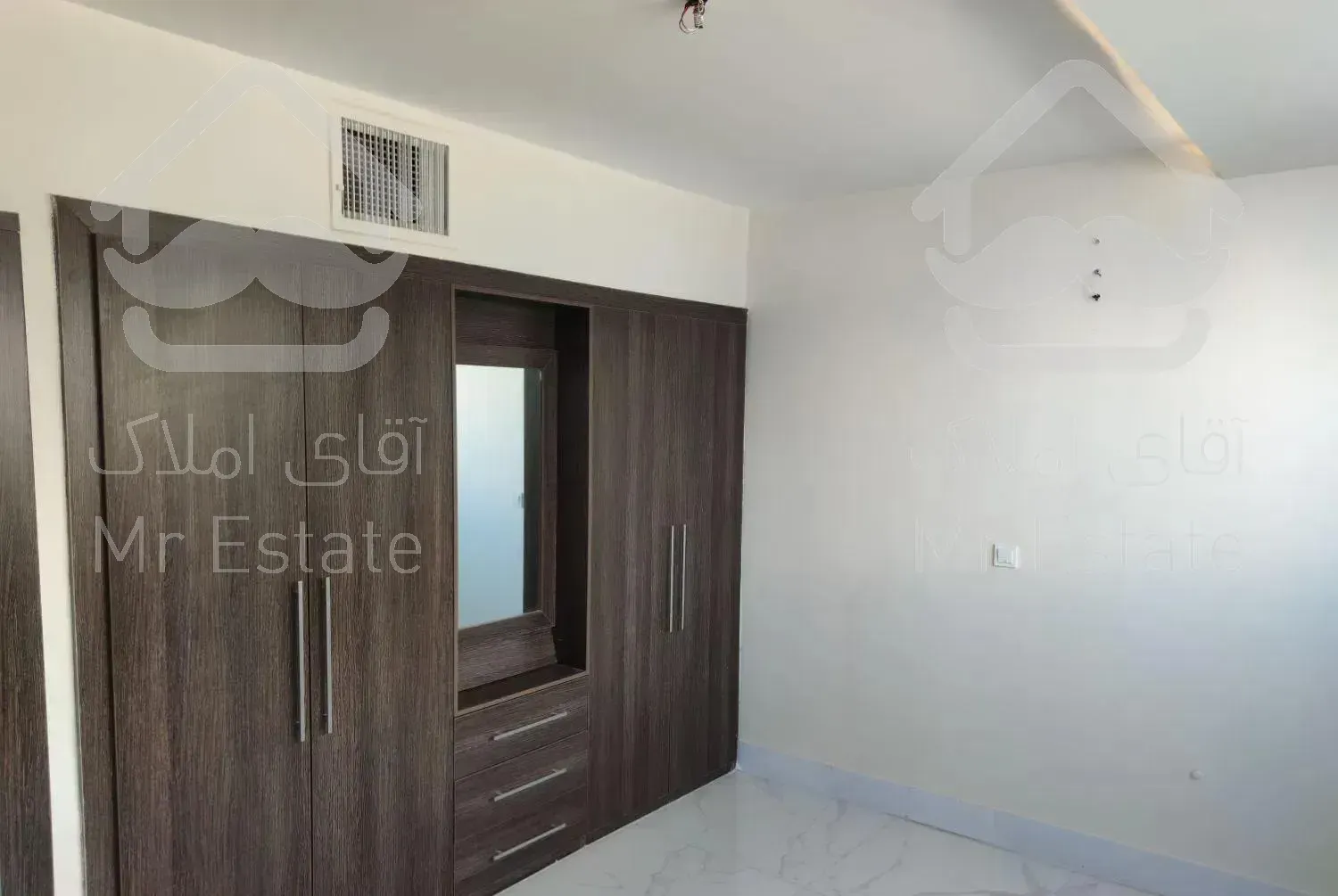 کنارپارک مجموعه 9واحدی آپارتمان متریال تاپ