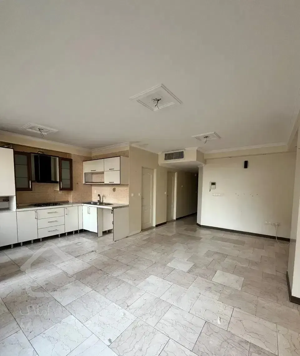 آپارتمان خوش نقشه در دولت ۶۵ متری