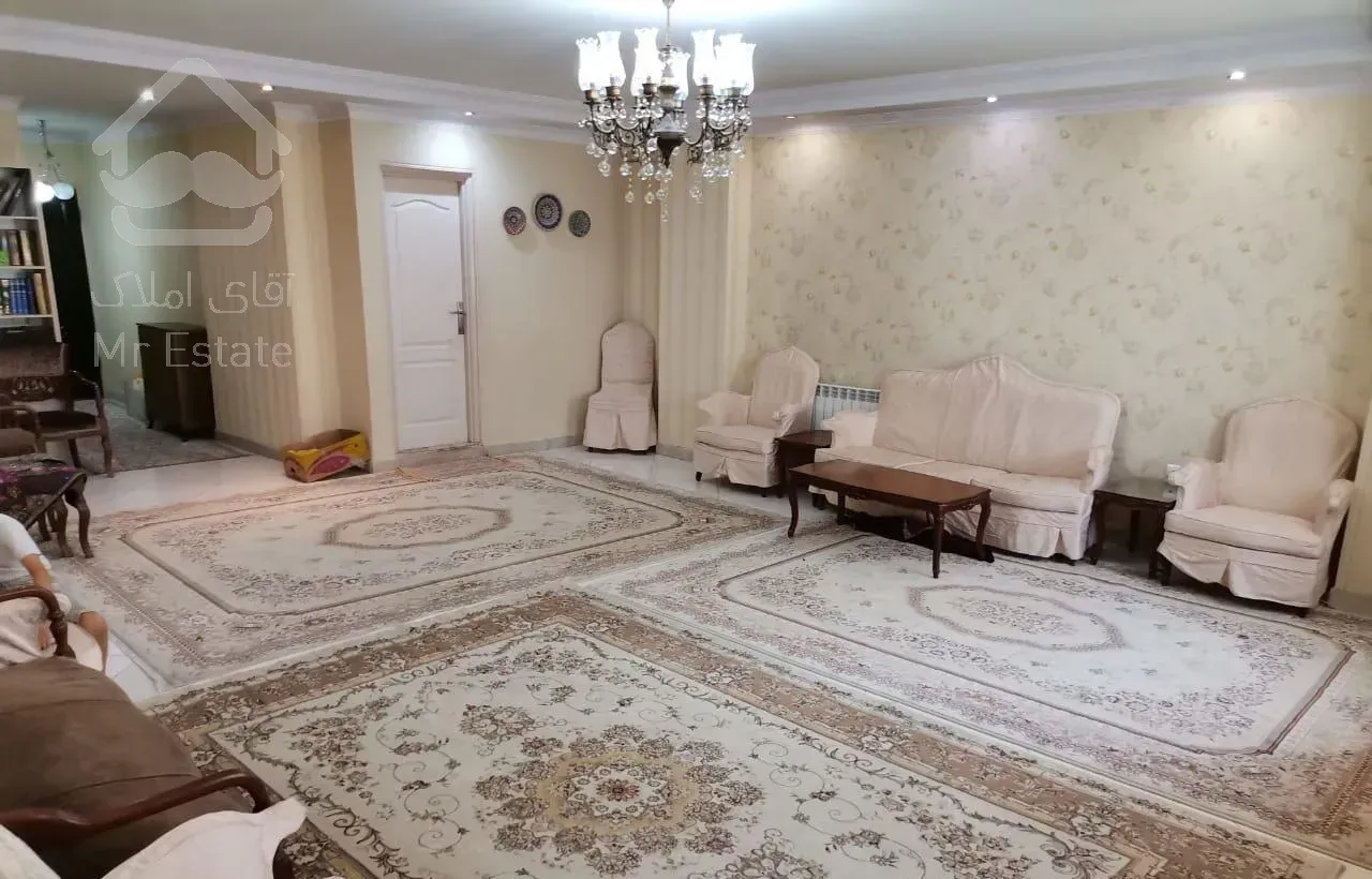 فروش آپارتمان ۱۰۰ متری ۲ خوابه در مهرآباد جنوبی