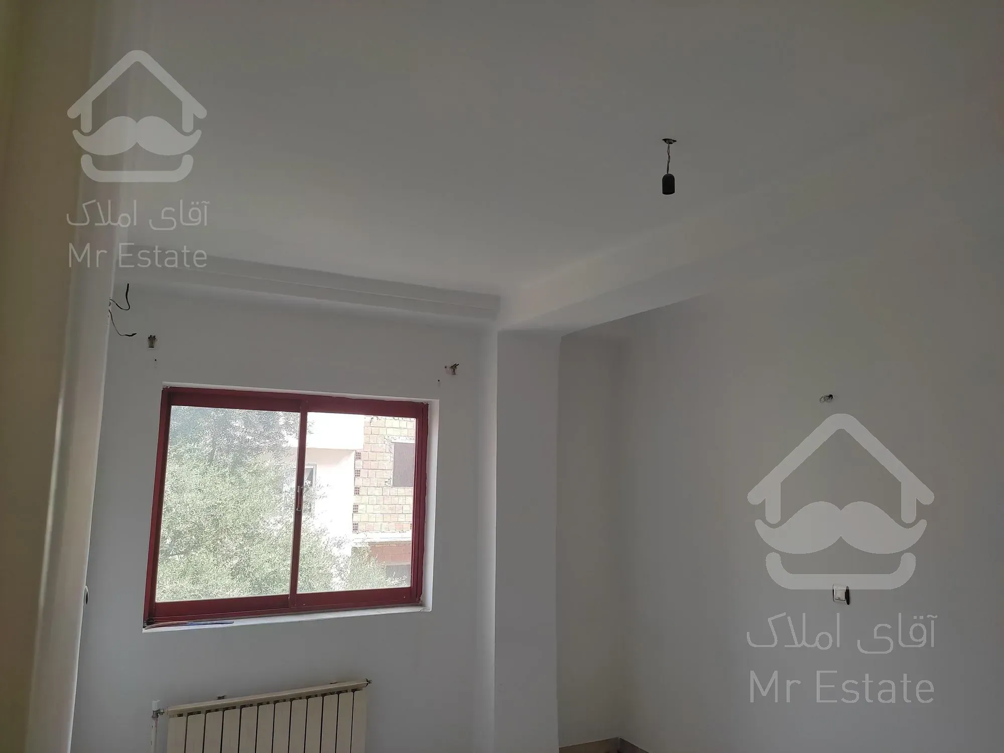 آپارتمان 85 متری طبقه 2 حوالی شهرک بهزاد