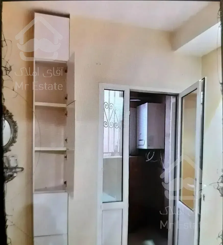 حکمت، ۵۶ متر یک خواب ارزنده