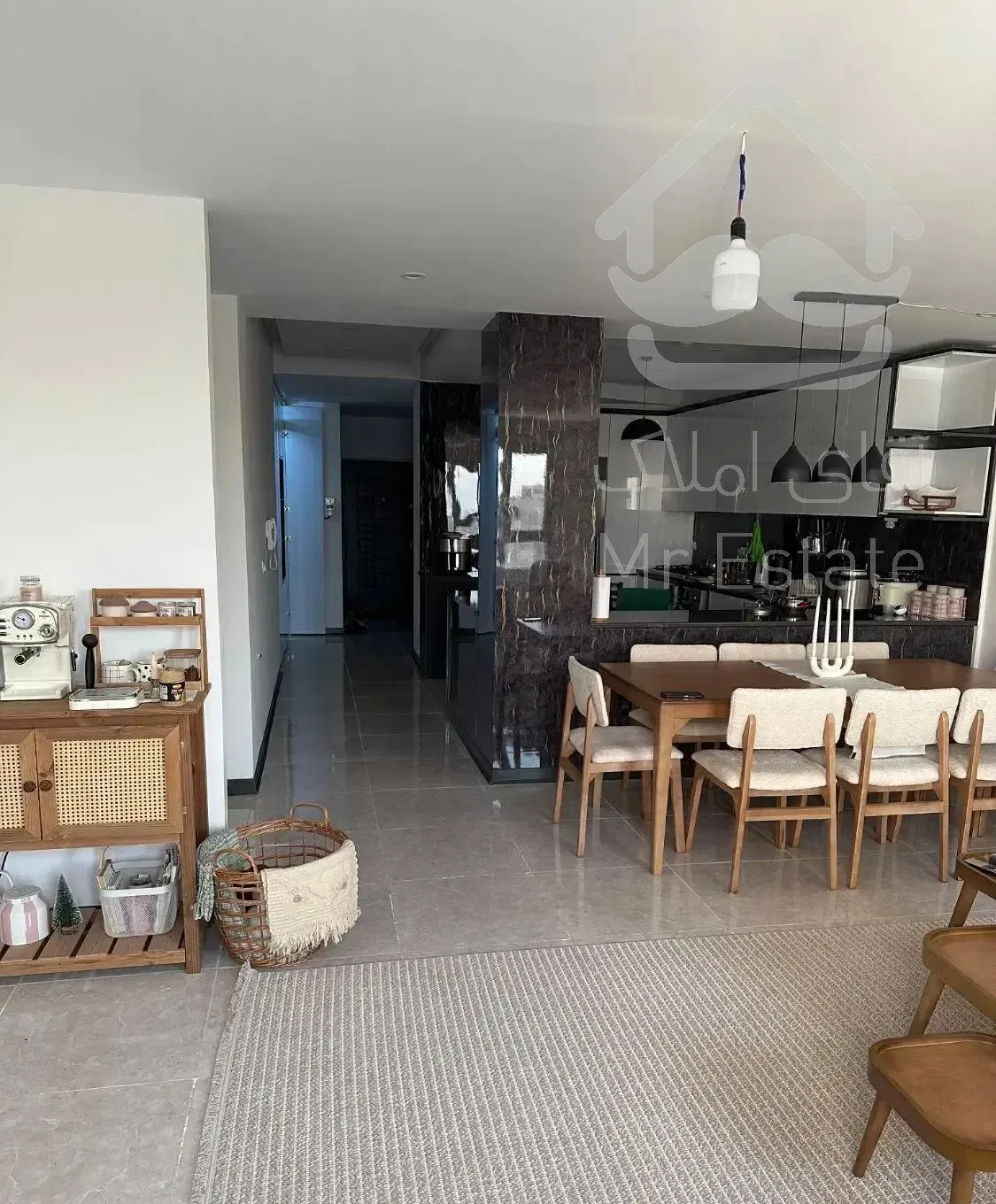 فروش فوق العاده سپهر در طبقات بالا با ویوی بی نظیر