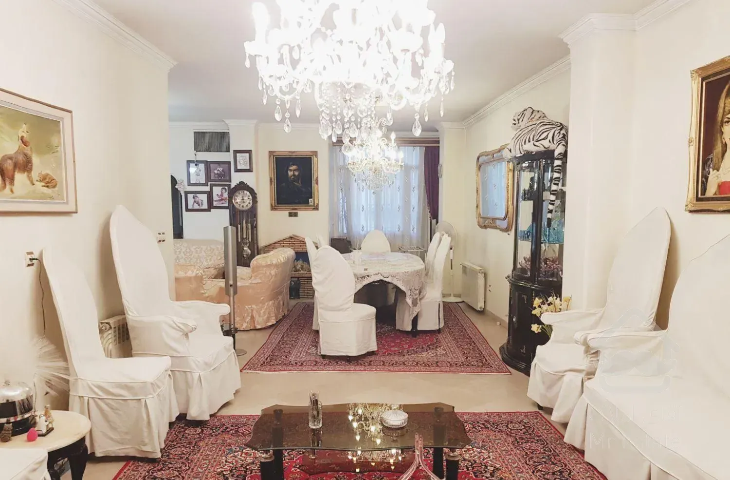 ۱۲۰ متر * نزدیک مترو قلهک * خوش نقشه * فرعی دنج