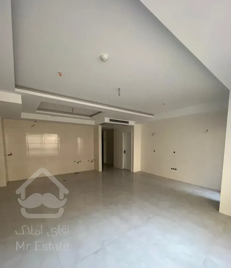 ۸۵ متر رو به آفتاب