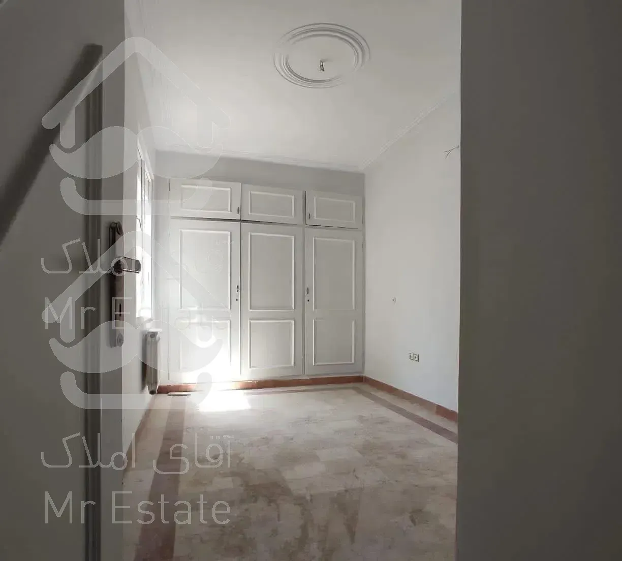 اپارتمان ۱۱۲ متری دو خواب در شهر زیبا