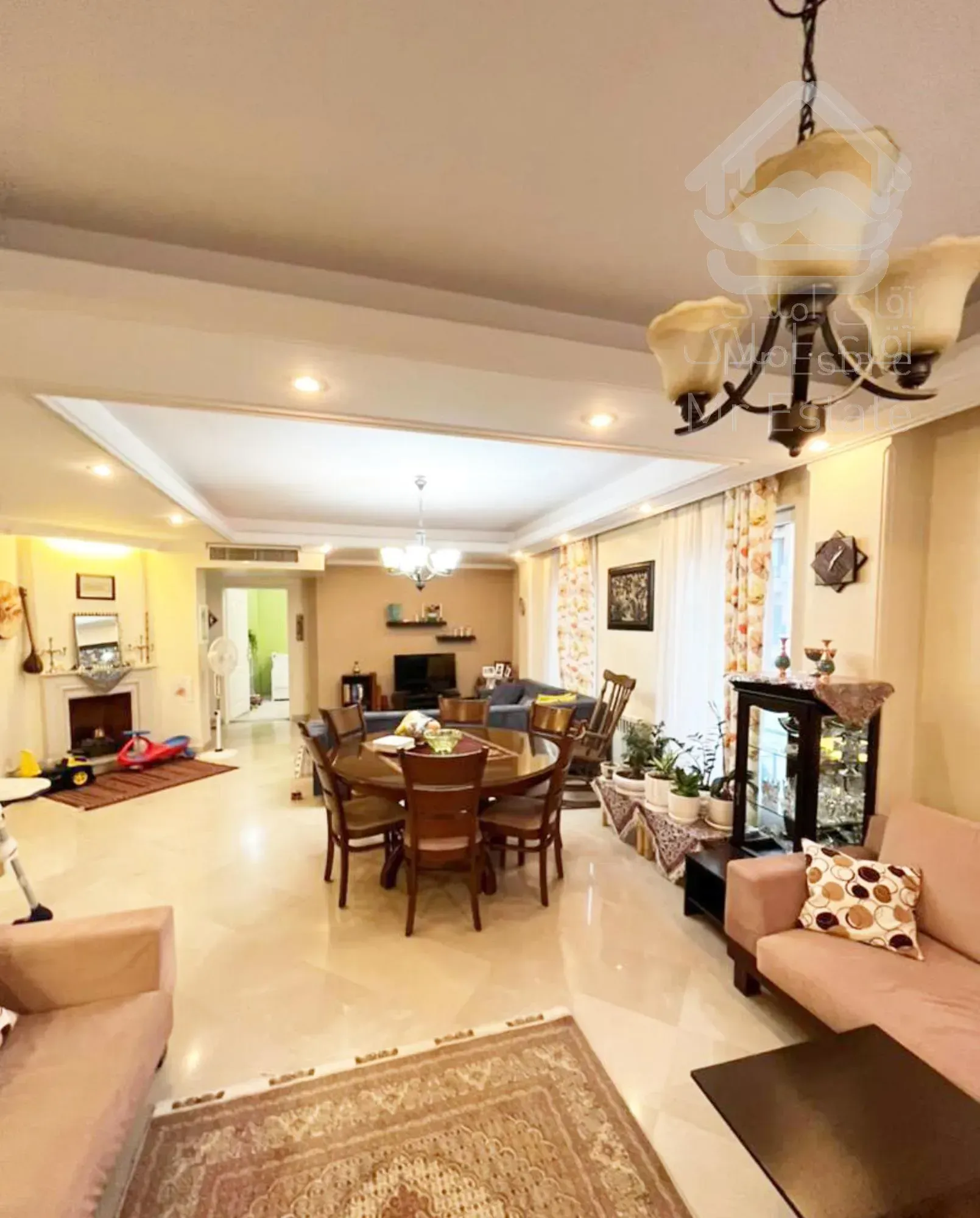 آپارتمان ۱۱۰ متر. فول . خوش نقشه . مالک منعطف