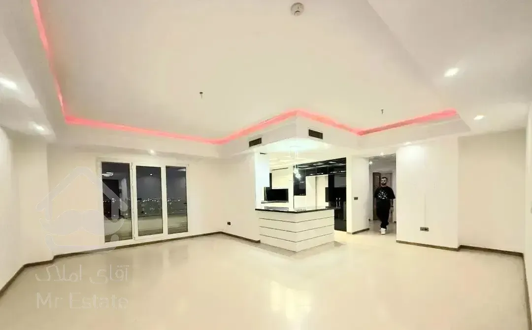 ۱۴۰متر /۳خواب/برج لبخند /ویو ابدی /دریاچه منطقه۲۲