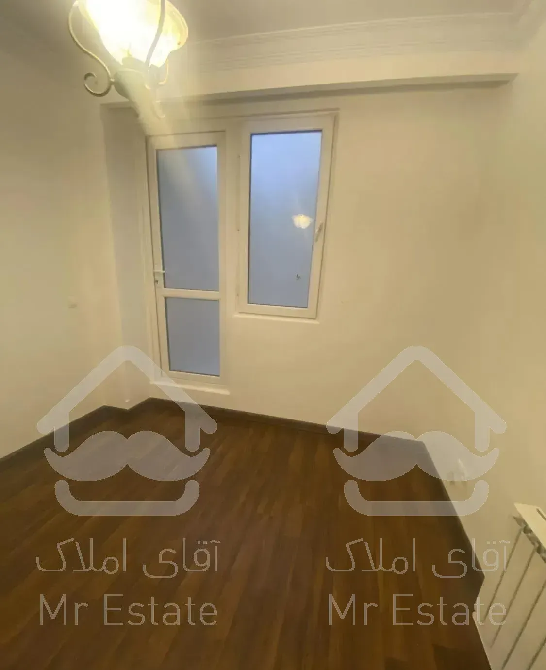 آپارتمان ۱۶۰ متری سه خوابه بر خیابان واعظی