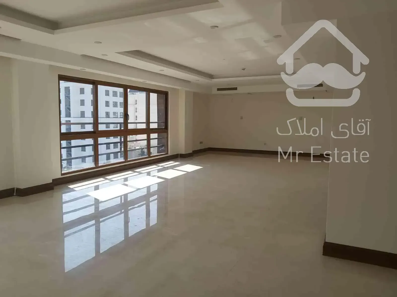 260 متر فول مشاعات طبقه آخر ویو ابدی