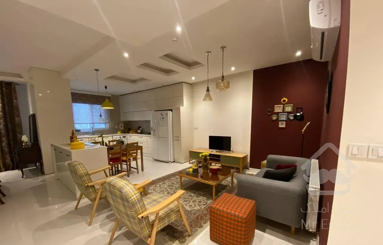 واحد خاصی که فقط دوشنبه‌ها میشه دیدش / اقبال ۵