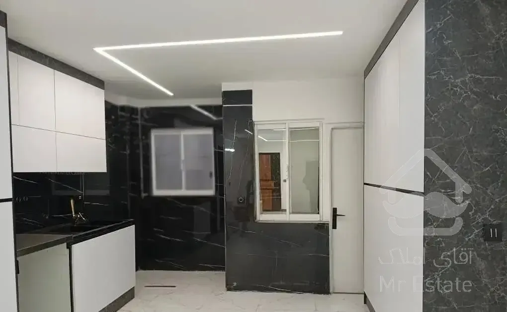 فروش۹۰متری بازسازی شده هراز با آسانسور