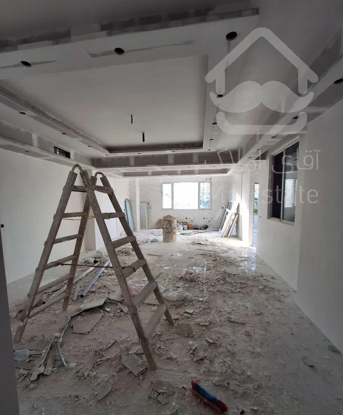 آپارتمان ۱۰۰ متری / نوساز/ تعاون/ ۱۴۰۴