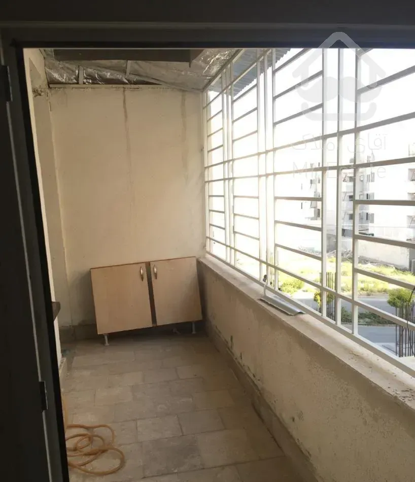 فاز ۸ واحد ۹۷ متری تراس ال