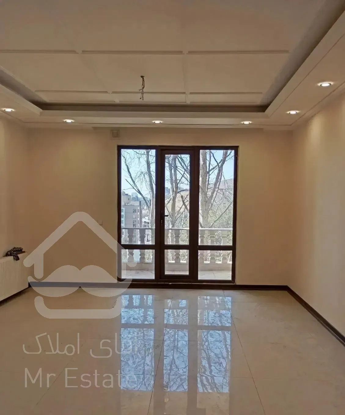 آپارتمان۱۷۰متری سه خواب(فروشی)