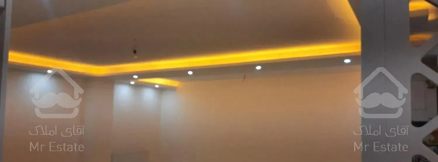 آپارتمان ۲۲۰ متر نوساز