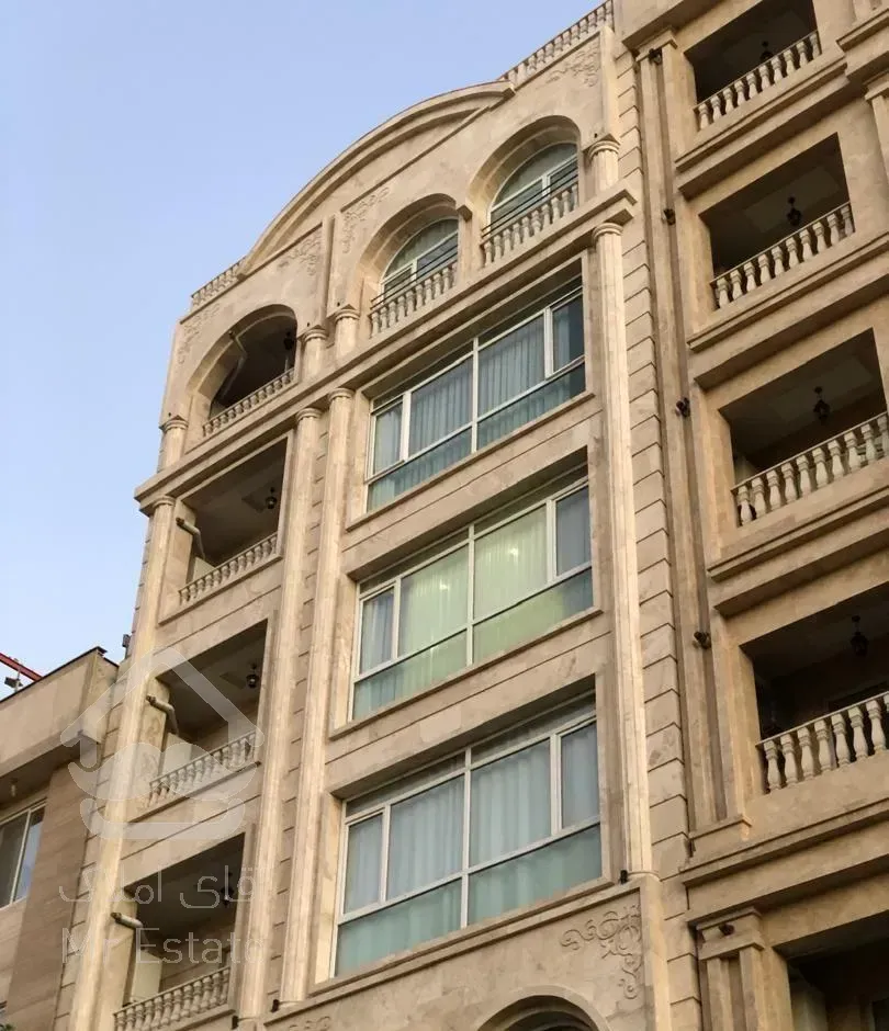 اقبال صد متری