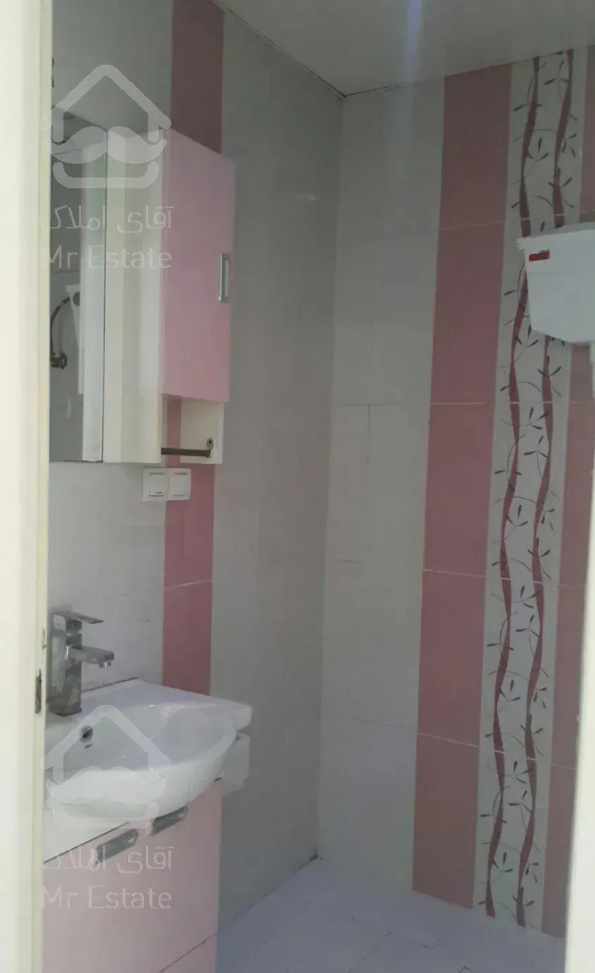 ۱۱۵ متر ۲ خوابه / ویو دریاچه