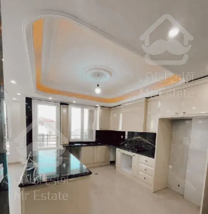 ۵۳ متر اداری مسکونی فول انقلاب