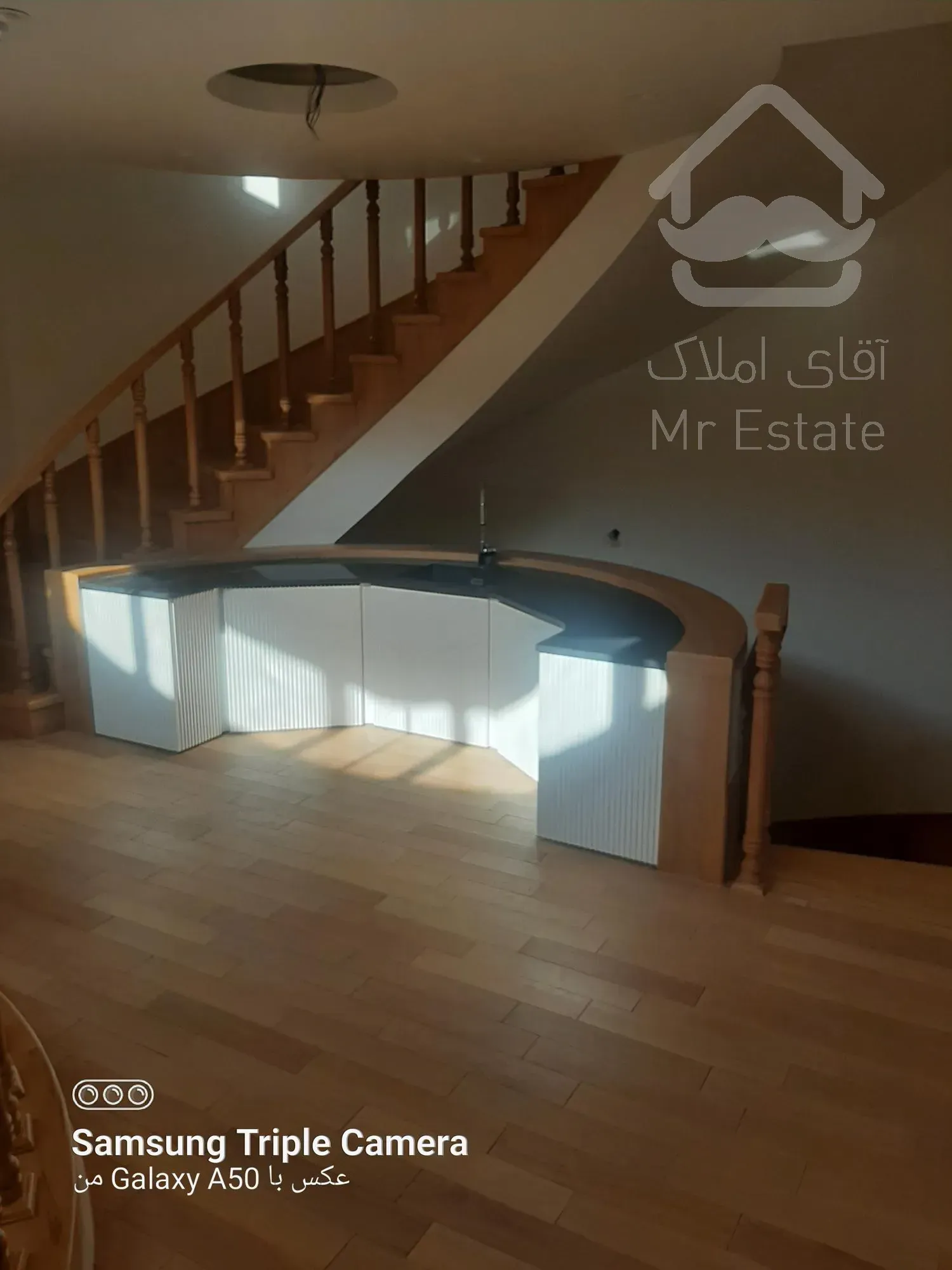 ۱۲۰۰متر ویلایی دوبلکس زرافشان