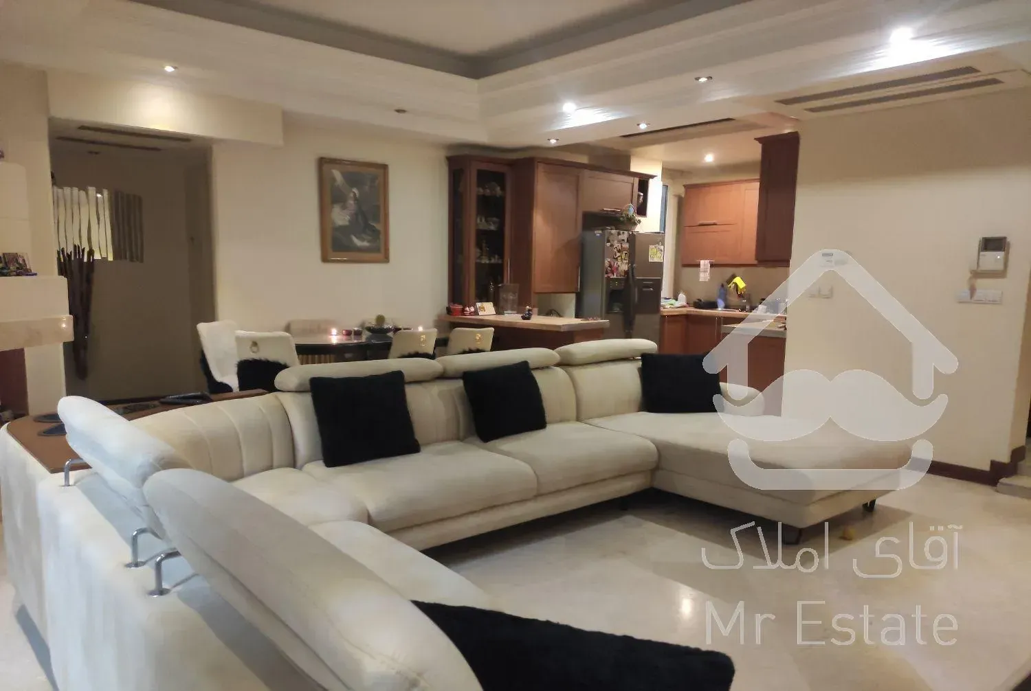 110متر آجودانیه مناسب سرمایه گذاری