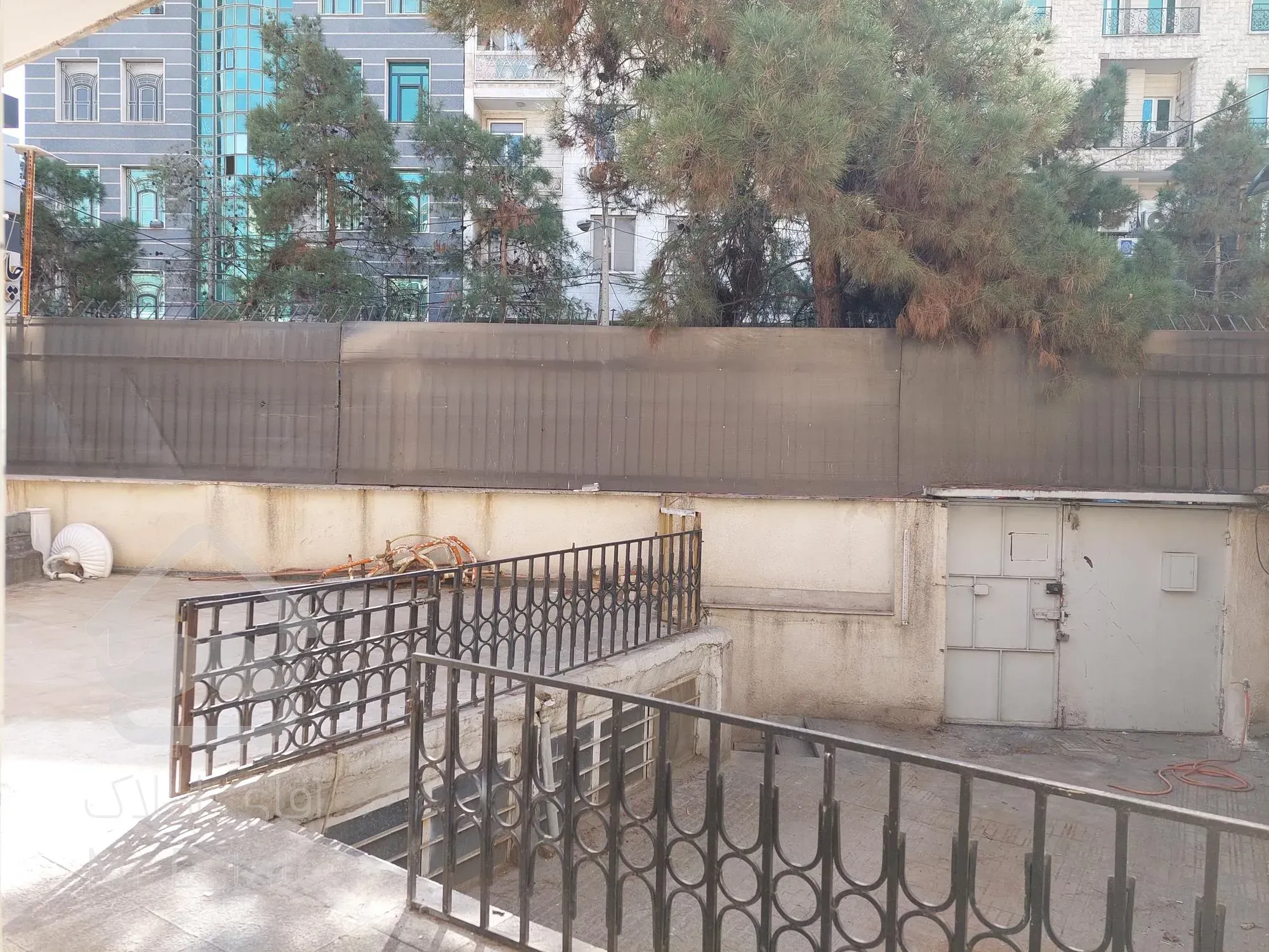 فروش مستغلات اداری 320 متری