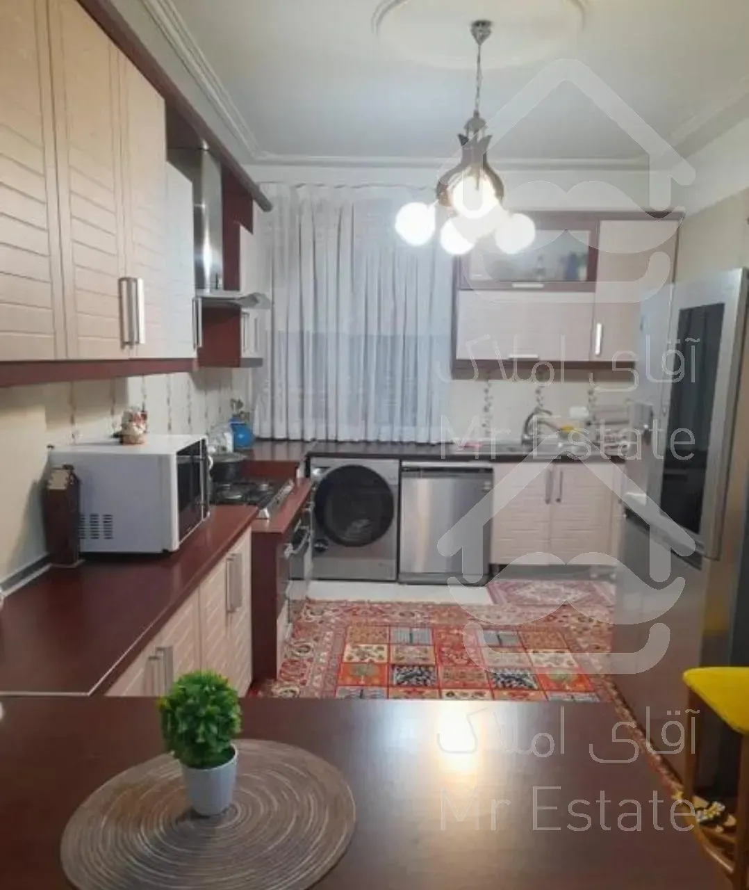 آپارتمان ۱۶۰ متری قدر السهم دار بلوار ارتش