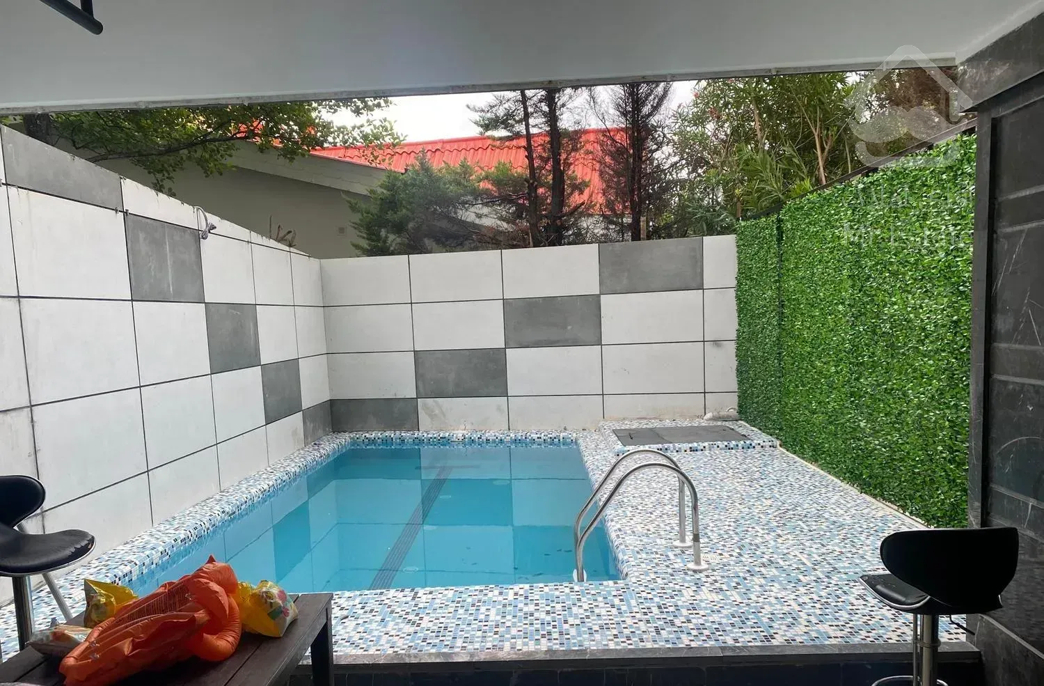 تهاتر فروش اپارتمان ۳۳۰ متری نمک ابرود کلاراباد