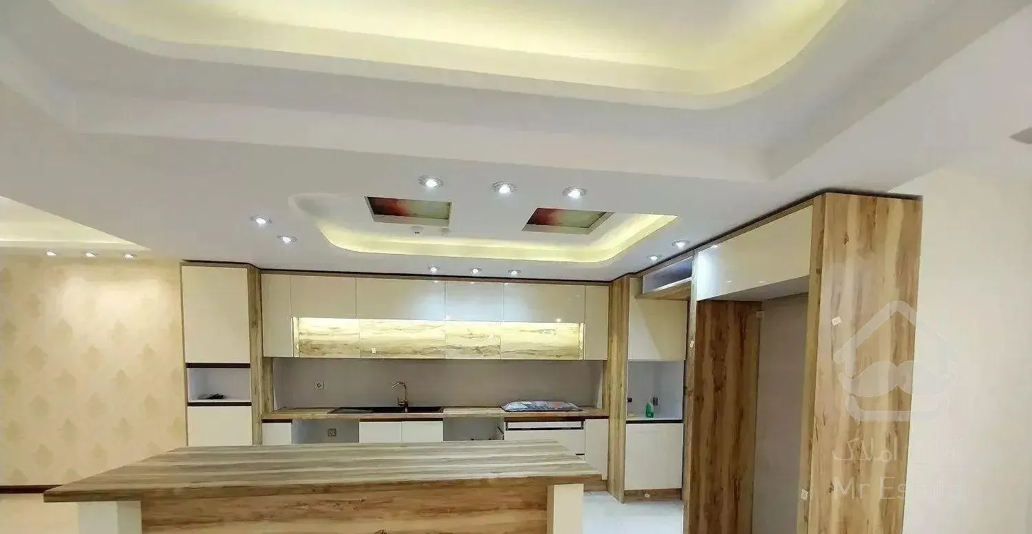 80 متر فول امکانات نور مستقیم* فول بازسازی شده *